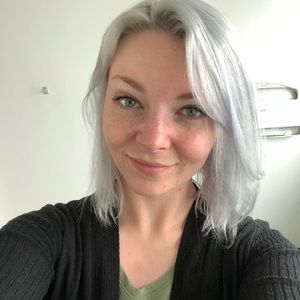 Meet your Posher, Jillian